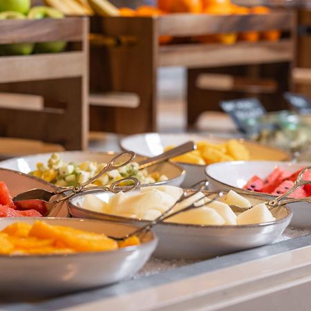 Tirana Marriott Hotel Εξωτερικό φωτογραφία