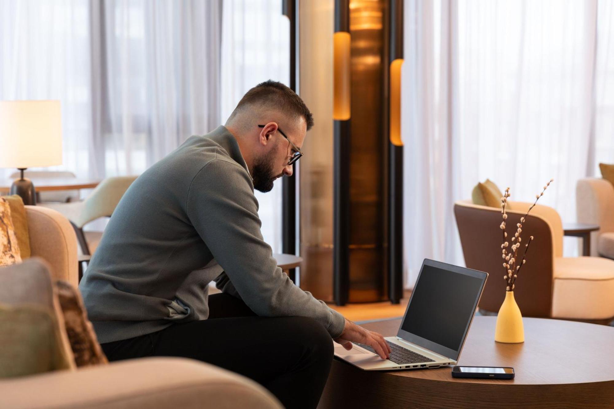 Tirana Marriott Hotel Εξωτερικό φωτογραφία