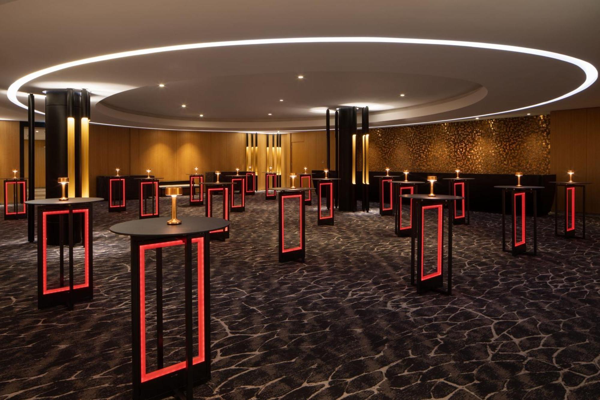 Tirana Marriott Hotel Εξωτερικό φωτογραφία