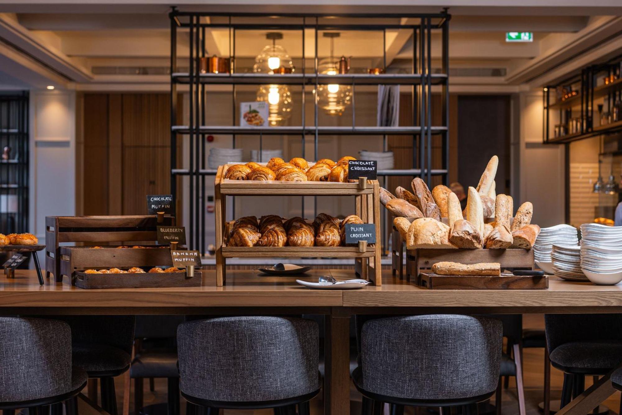 Tirana Marriott Hotel Εξωτερικό φωτογραφία